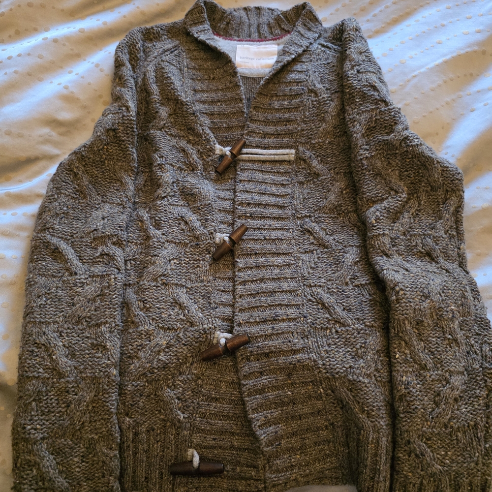 Banana Republic Men's Gray Cable Knit Sweater